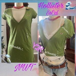 Y2K Unique Hollister SoCal V-neckline short sleeve top